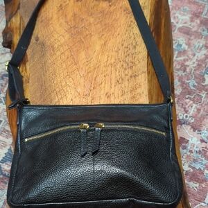 Fossil Elsie Black Pebbled Leather Large Crossbody Purse